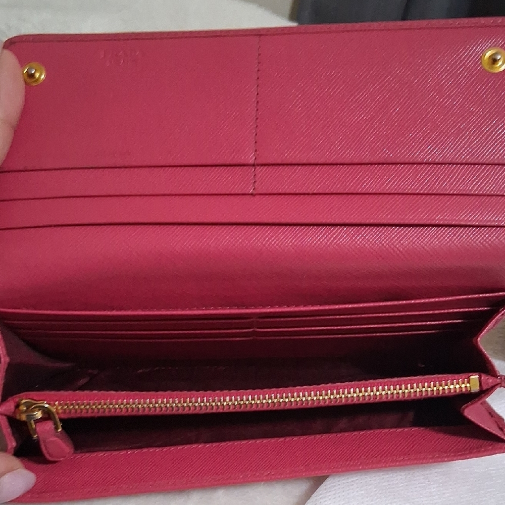 Prada Fuchsia Leather Wallet - Picture 2 of 10